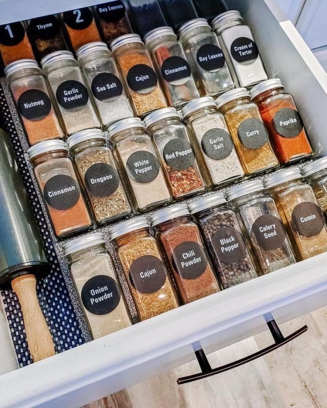 spice jar set Farmhouse Kitchen DIY