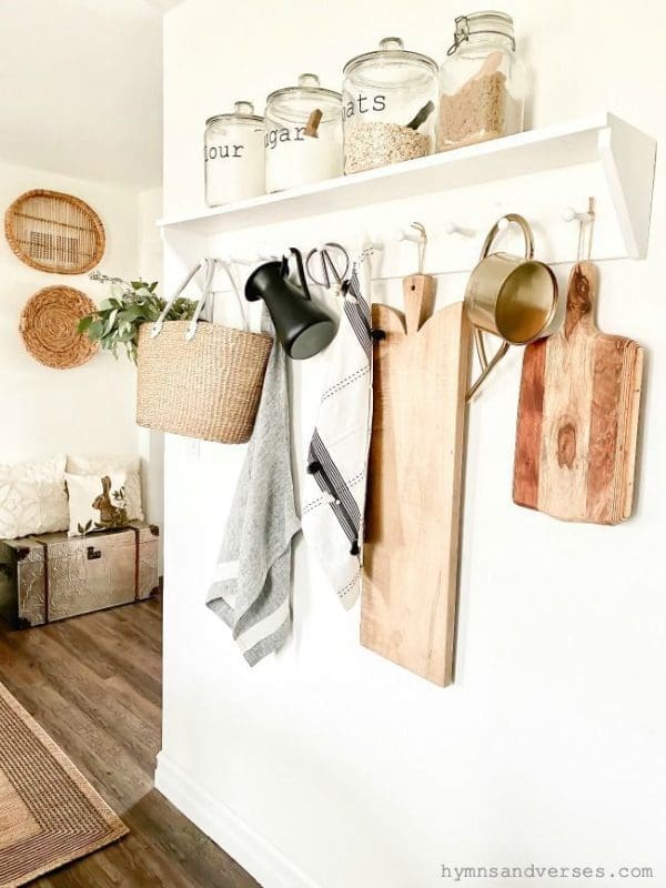 DIY peg hook rail